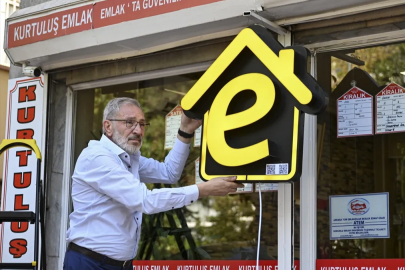 Emlak'ta yeni dönem! Yetkili emlak ofislerine 'e' tabelalar asılıyor