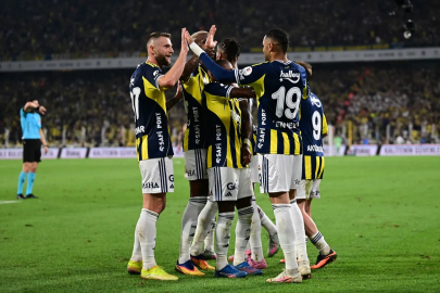 Fenerbahçe, Trabzonspor'u tek golle mağlup etti