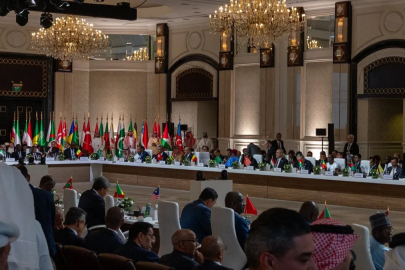 Doha Zirvesi sonrası İsrail'e karşı 25 maddelik ortak bildiri yayınlandı