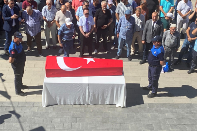 Kazada ölen eski belediye başkanı törenle toprağa verildi