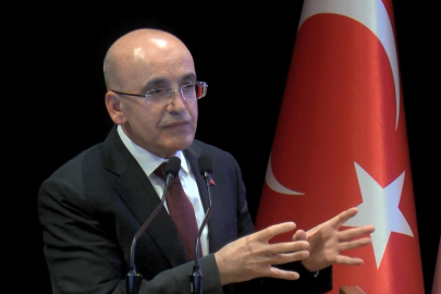 Mehmet Şimşek: Enflasyon 2025'in sonunda yüzde 30'un, 2026'da yüzde 20'nin altına inecek
