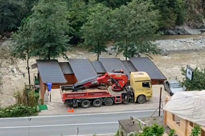 Sel felaketi sonrası bungalovlar kaldırılıyor