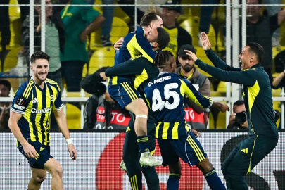 Fenerbahçe, Nice'i iki golle yıktı