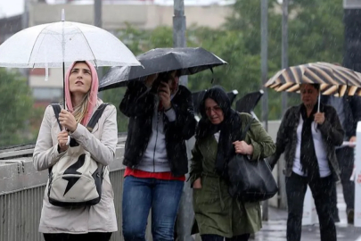 Sağanak yağış etkisini sürdürüyor: Sıcaklık düşmeye devam ediyor