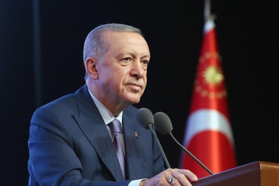 Cumhurbaşkanı Erdoğan, KKTC'de seçimleri kazanan Tufan Erhüman'ı tebrik etti