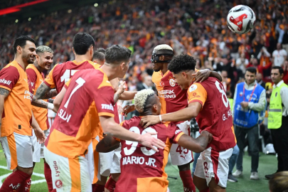 Galatasaray, Göztepe'yi 3 golle geçti