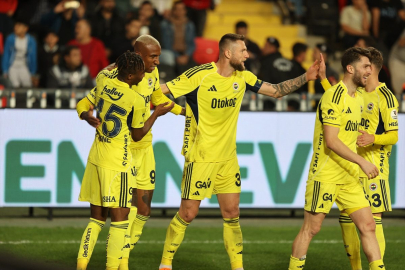 Fenerbahçe, Gaziantep FK'ya 4 attı!