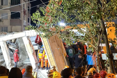 Kocaeli Gebze'deki enkazdan baba ve annenin cansız bedenleri çıkarıldı