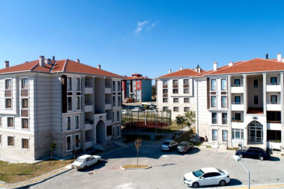 Murat Kurum, 500 bin sosyal konut projesine başvuranların sayısını açıkladı