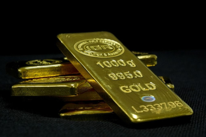 ABD'de hükümet açılınca altın da yükselişini hızlandırdı