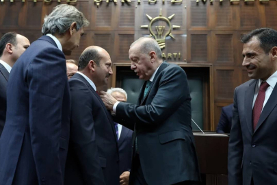 CHP'li ve Yeniden Refah Partili iki belediye AK Parti'ye geçti