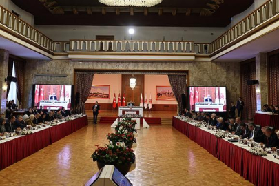 Gültekin Uysal duyurdu! Demokrat Parti, 'Terörsüz Türkiye' komisyonundan çekildi