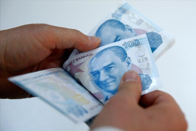 Kamuda görevli uzman ve bürokratların maaşlarına 30 bin TL ek zam yapıldı