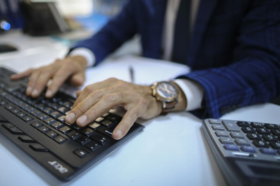 Kamuya 12 Bin 400 memur alımı: İşte kurum kurum kadro dağılımı ve başvuru detayları