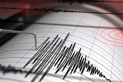 Uzmanlar 2'ye bölündü: Milyonlarca kişinin kaderi buna bağlı! 'Büyük İstanbul depremi' olacak mı?