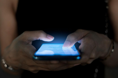 Milyonlarca telefon kullanıcısını ilgilendiriyor! Yılbaşına saatler kala kritik geri sayım başladı