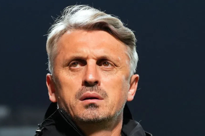 Eyüpspor'da teknik adam krizi büyüyor! Orhan Ak ile yollar ayrıldı