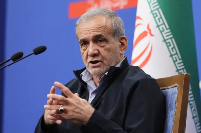 İran Cumhurbaşkanı protestolara dair konuştu, "halkı dinlemeye hazırız" dedi