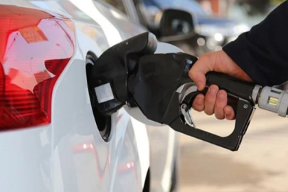 Benzine zam geldi! Sıra motorinde