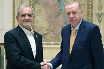 Cumhurbaşkanı Erdoğan, Mesud Pezeşkiyan ile telefonda görüştü