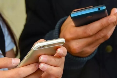 Yeni telefon alacaklar dikkat: Cep telefonlarına zam yolda!