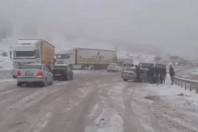 Yurtta kar esareti! Araçlar kontrolden çıktı, ulaşım durma noktasına geldi