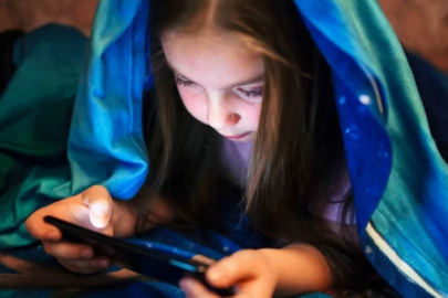İnternet ve GSM hatlarına düzenleme: Çocuklara yönelik erişim tedbirleri gündemde