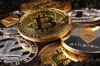 Riskten kaçış başladı: Bitcoin’de son 15 ayın en düşük seviyesi!