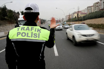 Trafik cezaları artıyor! 6 madde Meclis'ten geçti: Hapis ve ağır para cezaları geliyor