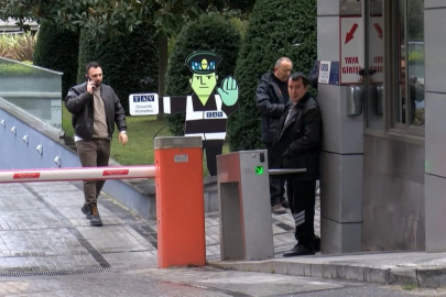 İstanbul'da güvenlikli site otoparkındaki 2 araçtan 30 milyon dolar çalındı