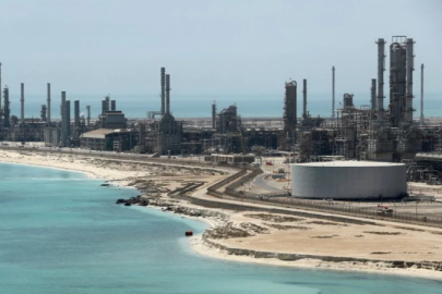 İran'dan Suudi Arabistan'ın kalbine saldırı!