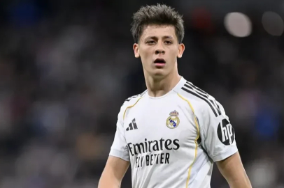 Arda Güler yerden yere vuruldu! Takım arkadaşları cephe aldı: Bencilin teki