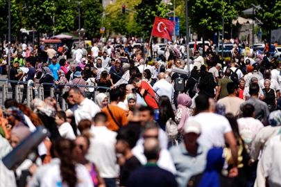 Türkiye nüfusunun yüzde 49,98'ini kadınlar oluşturuyor