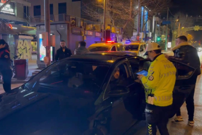 İstanbul - Kadıköy’de trafik ve asayiş uygulaması; makas atan sürücüye 90 bin lira ceza