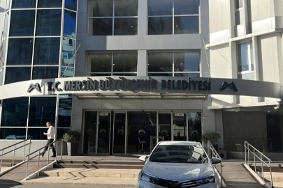 Mersin Büyükşehir Belediyesi'ne operasyon! Gözaltılar var