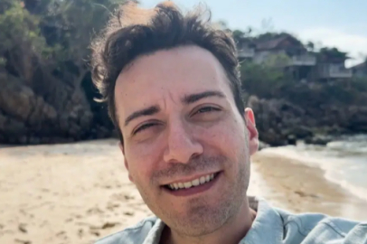 Enes Batur YouTube'a geri döndü: 24 saatte servet kazandı!