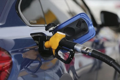 Fitch Ratings’ten korkutan senaryo: Petrol 120 doları aşabilir