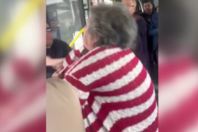 Bursa'da belediye otobüsündeki 'yer' kavgası kamerada