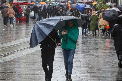 Meteoroloji yurdun tamamı için alarm verdi! Kuvvetli sağanak 5 gün boyunca devam edecekv