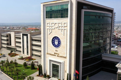 Bursa Büyükşehir Belediyesi'ne geçici başkan vekili atandı