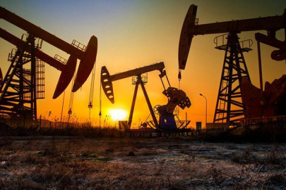 Brent petrol 100 doların altına geriledi