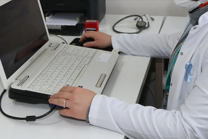 Aile hekimliğinde köklü değişiklik! Yeni kurallar Resmi Gazete'de