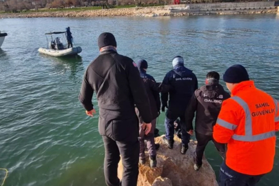 Van Gölü'nde kaybolan Boran Öner'in cansız bedeni bulundu