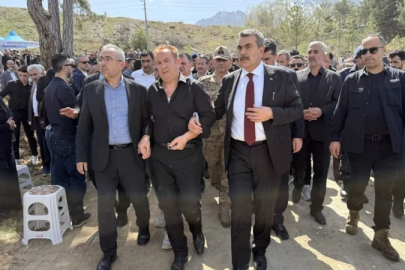 Kahramanmaraş'taki saldırıda hayatını kaybeden Ayla öğretmenin eşi konuştu