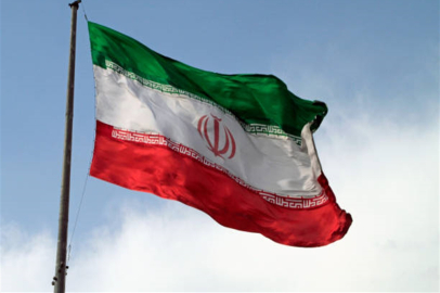 İran duyurdu: Hürmüz Boğazı açıldı