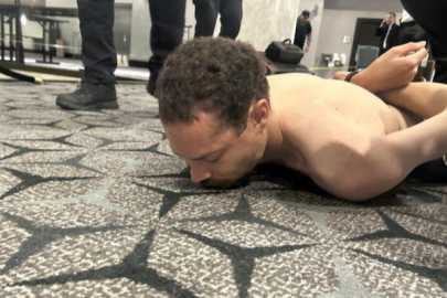 Beyaz Saray'da silah sesleri! Trump apar topar salondan çıkarıldı...