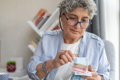 Bayramı'nda ikramiye artacak mı? Bakan Işıkhan açıkladı