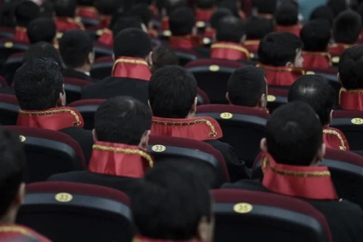 Hakim ve savcıların terfi kuralları sil baştan: Yüzde 80 şartı getirildi