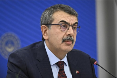 Okullarda ara tatiller tarih oluyor: Bakan Tekin sinyali verdi
