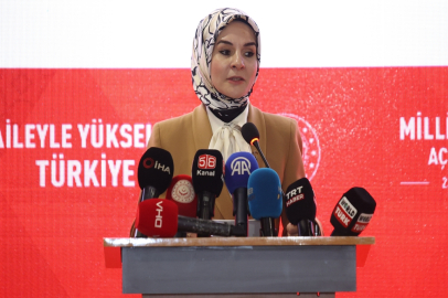 Bakan Göktaş: Aile kurumunun önemini sahada en güçlü biçimde anlatacağız